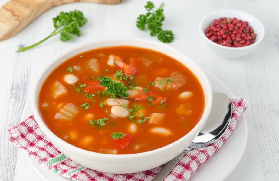 Resep Sup Merah Khas Surabaya, Hidangan Hangat dengan Cita Rasa Nusantara