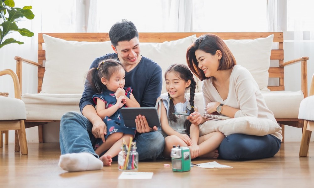 4 Langkah Praktis Mengontrol Penggunaan Gadget pada Anak
