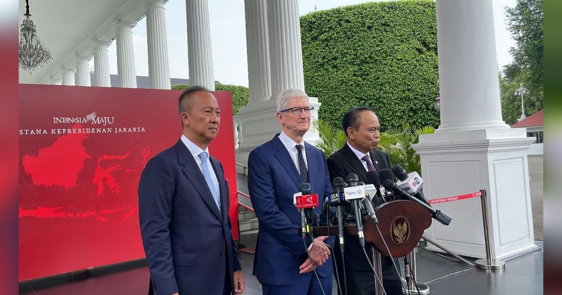 Alasan Apple Terus Produksi iPhone di China: Tim Cook Ungkap Strategi Tersembunyi