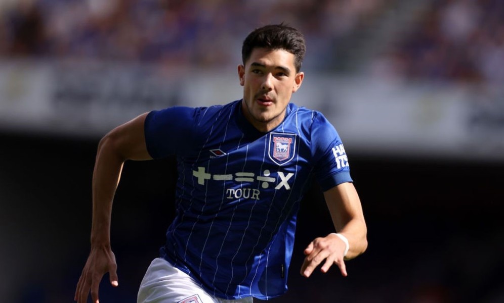 Elkan Baggott Siap Bersinar di Liga Inggris Championship 2025 2026