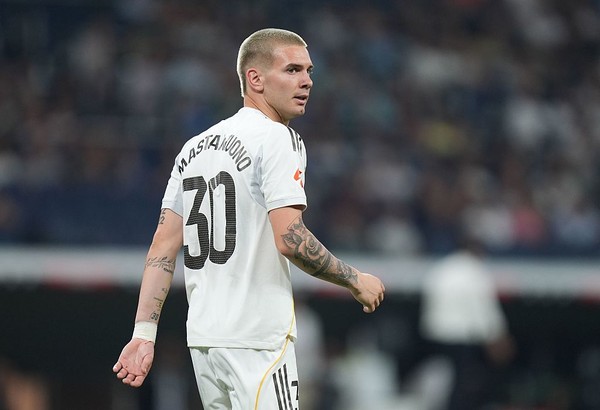 Mastantuono Rasakan Kepercayaan Baru, Perannya Lebih Hidup Bersama Arbeloa di Real Madrid