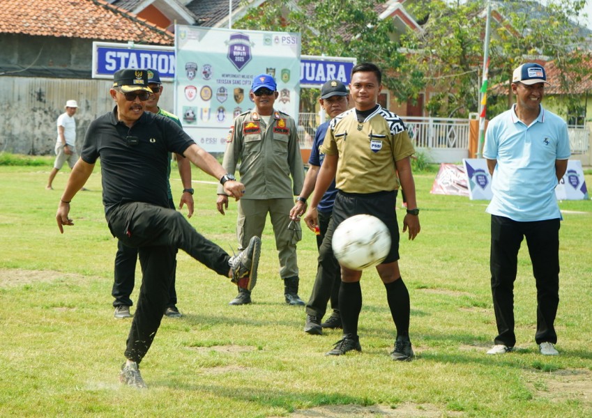 Bupati Sigi Resmi Buka Turnamen Sepak Bola Bupati Cup 2025, Targetkan Lahirnya Talenta Unggul dan Pemain Porprov
