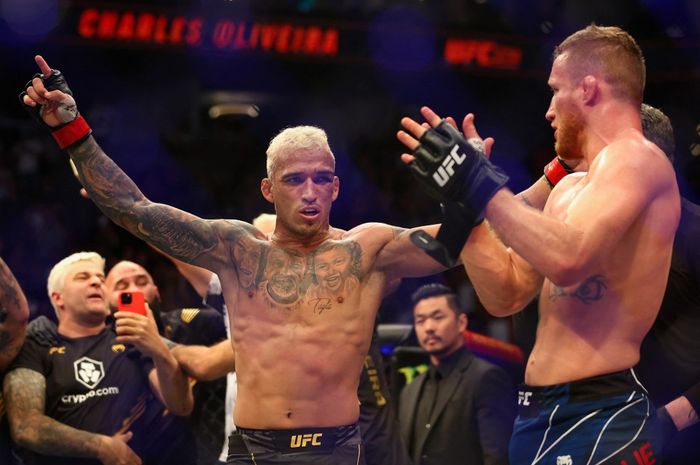 Ilia Topuria Resmi Menjadi Juara Dunia Baru Kelas Ringan UFC