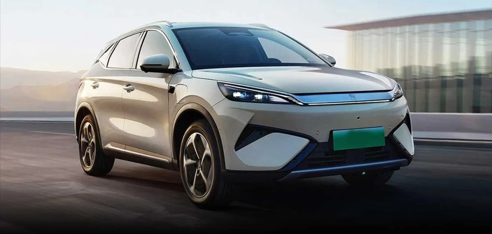BYD Atto 3 Facelift: SUV Listrik Performa dan Teknologi Unggul
