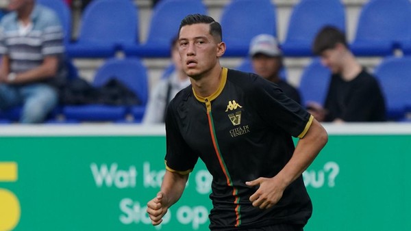 Reaksi Media Belanda terhadap Jay Idzes yang Diperebutkan 4 Klub Top Serie A
