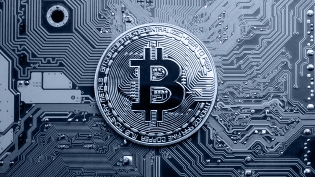 Prediksi Peter Schiff: Bitcoin Tertekan Reli Emas, Bisa Jatuh ke USD 75.000