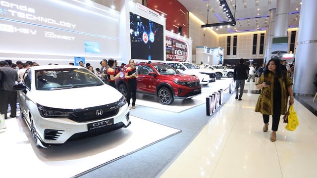 Tips Beli Mobil di Pameran Otomotif, Hindari Gimmick Promosi Murah