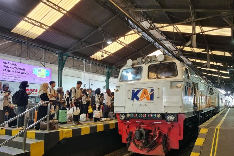 PT KAI Tambah Kereta Angkutan Lebaran di Solo Demi Kenyamanan Penumpang