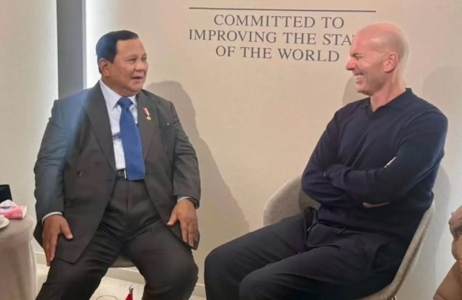 Bertemu Zidane di Davos, Prabowo Tegaskan Komitmen Majukan Sepak Bola Nasional