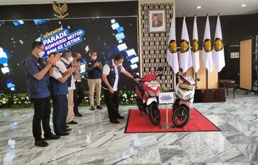 Dukung Transisi Energi Bersih Melalui Subsidi Konversi Motor Listrik