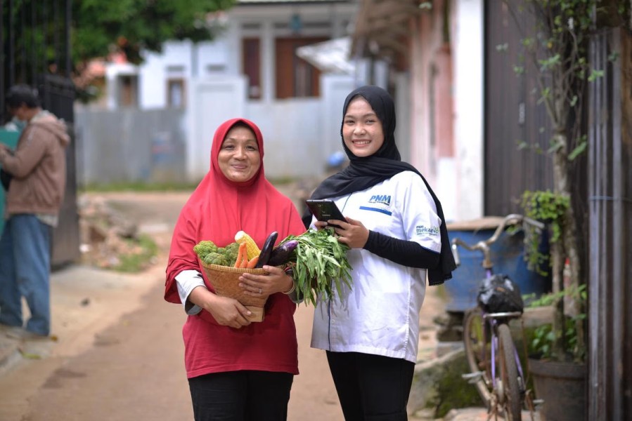 Pemberdayaan PNM: Program Mekaar Bantu Ibu-Ibu Prasejahtera Bangun Ekonomi