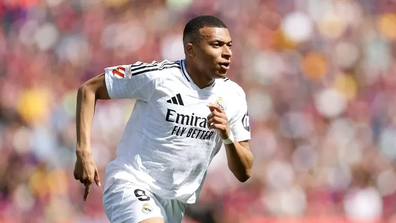 Kylian Mbappe: Bintang Sepak Bola Muda yang Menjadi Ikon Global