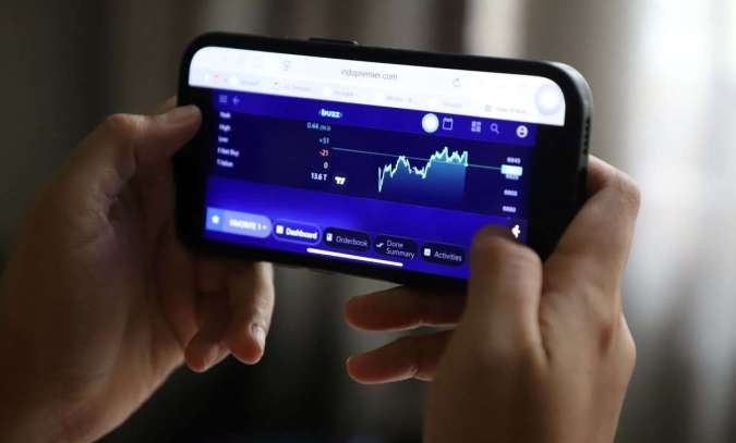 Strategi Pantau IHSG dan Saham Potensial Hari Ini