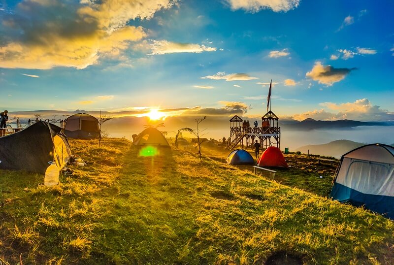 Jelajahi Keindahan Alam Syahdu Bandung Raya Lewat 5 Destinasi Wisata Menarik