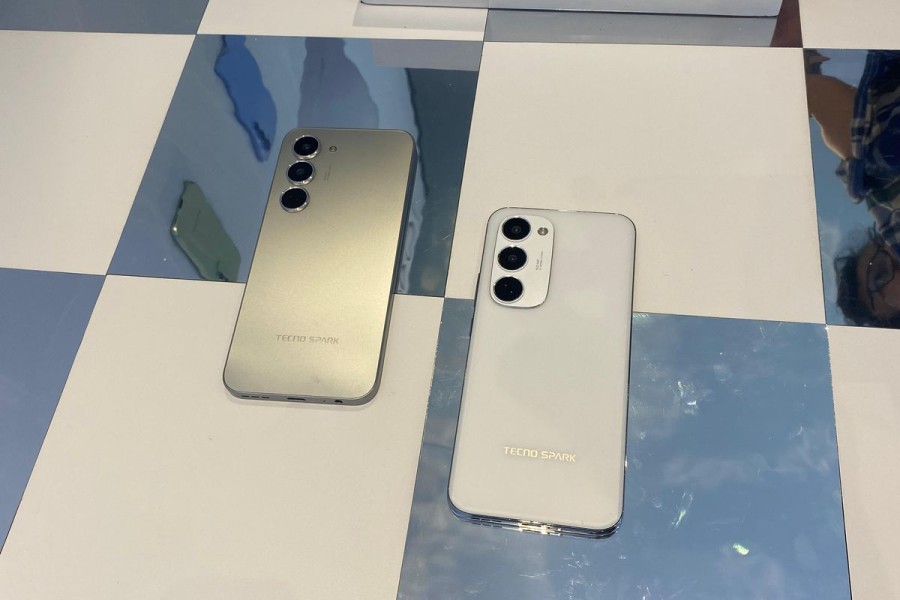 Tecno Spark 40 Pro Plus, Smartphone Tipis Premium