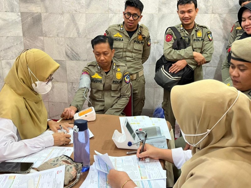 Dinas Kesehatan Dan Satpol PP Sulsel Gelar Skrining Kesehatan Enam Ratus Personel