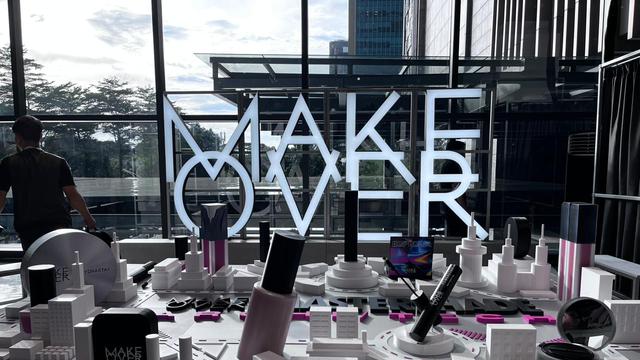 Teknologi AI dan Makeup: Inovasi Baru di Beauty Science Tech 2026