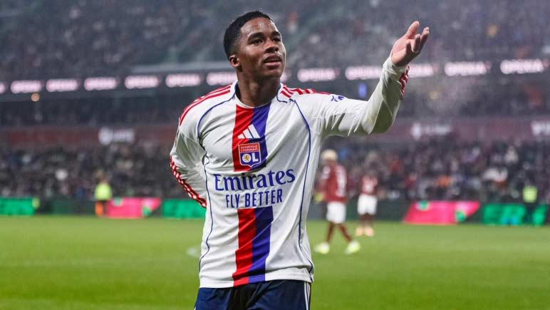 Endrick Jawab Keraguan Lewat Hattrick Spektakuler Antar Lyon Hancurkan Metz Ligue