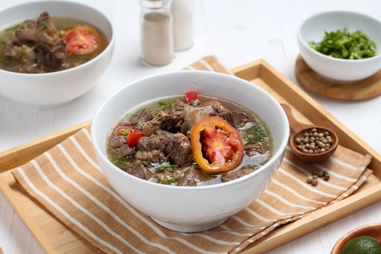 3 Resep Iga Sapi Lezat dengan Kuah dan Sambal Pedas