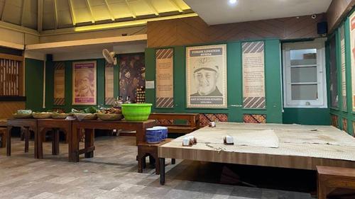 Rekomendasi Tempat Makan Lesehan Bandung Paling Enak Nyaman Wajib Dicoba