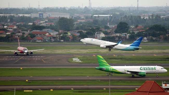Penurunan Harga Tiket Pesawat Dorong Pertumbuhan Ekonomi: Pariwisata dan Logistik Semakin Berkembang