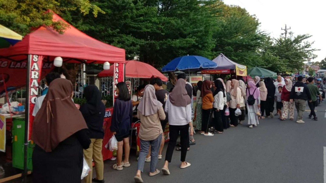 Satpol PP Banda Aceh Minta Pedagang Patuhi Aturan Operasional Selama bulan puasa