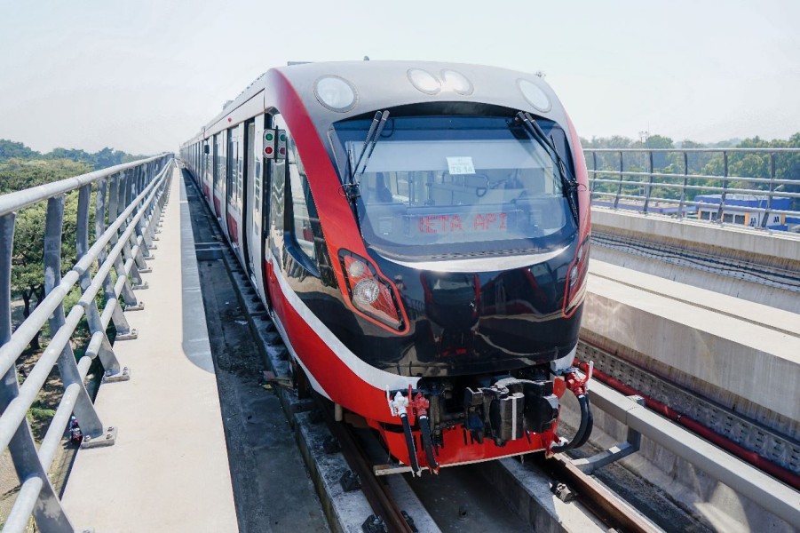 KAI Tingkatkan Mobilitas Jabodebek Lewat Dua Lintas LRT Terpadu