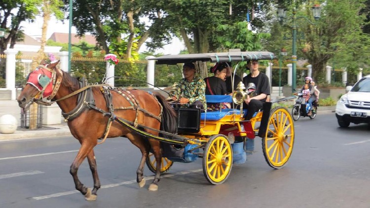 Kemenhub Atur Arus Mudik 2026 dengan Pembatasan Delman dan Becak Operasional