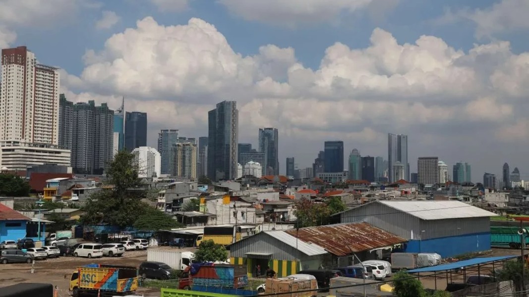 BMKG: Jakarta dan Sekitarnya Hari Ini Cerah Berawan, Hujan Masih Potensial