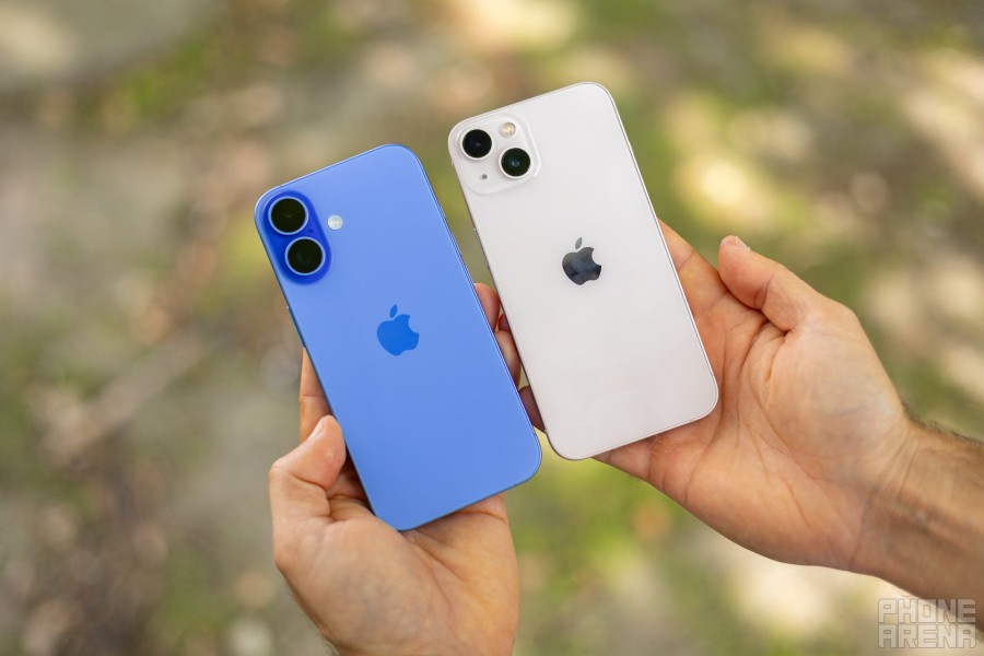 iPhone 13 Tetap Menjadi Pilihan Favorit Meski Kehadiran iPhone 16, Ini Alasan Mengapa