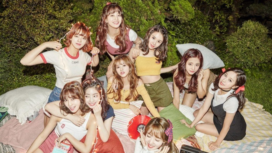 TWICE Rayakan 10 Tahun Karier Lewat Album Baru dan Tur Dunia