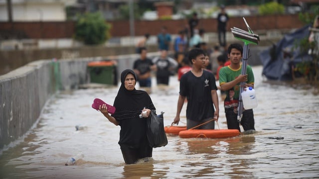 Waspada Banjir Ancaman Listrik yang Masih Menyala, Begini Cara Mengantisipasinya