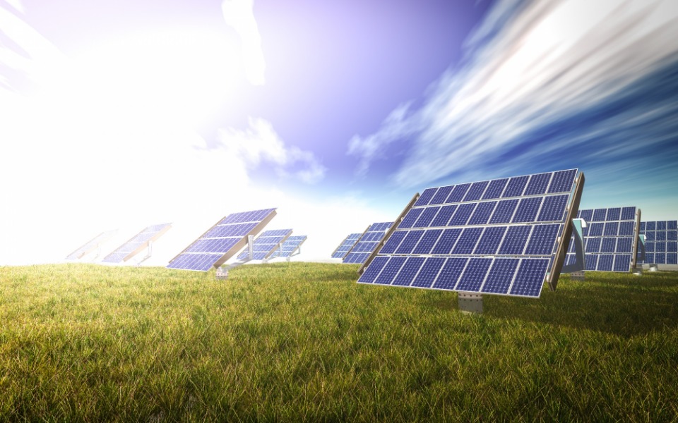 Indonesia Perkuat Komitmen Energi Hijau dengan PLTS Microgrid Terbesar