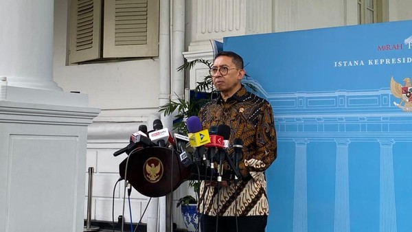 Fadli Zon Ungkap 24 Tokoh Prioritas Calon Penerima Gelar Pahlawan Nasional 2025