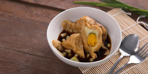 12 Pempek Terlezat Jogja Tahun 2026 Dari Legendaris Hingga Hidden Gem