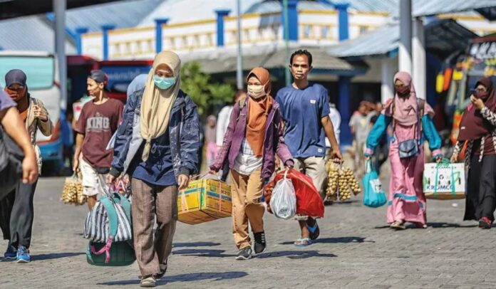 Mengupas Akar Sejarah Dan Makna Mendalam Tradisi Mudik Lebaran Di Indonesia