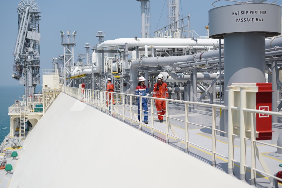 Pertamina Meningkatkan Kemandirian Energi Indonesia Dengan PLTGU Jawa 1 Sebagai Pembangkit Listrik Gas Alam Yang Canggih Pertamina Meningkatkan Kemandirian Energi Indonesia Dengan PLTGU Jawa 1 Sebagai Pembangkit Listrik Gas Alam Yang Canggih