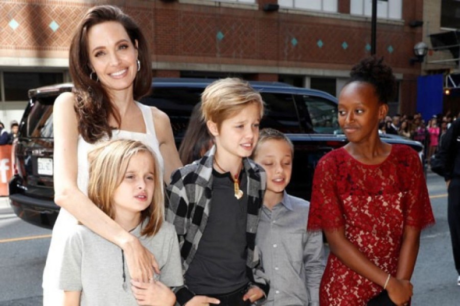 Angelina Jolie: Anak-anaknya Tak Berminat Terjun ke Dunia Hiburan
