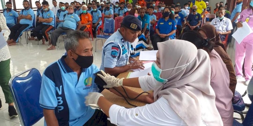 Skrining Kesehatan Warga Binaan, Lapas Piru Gandeng Puskesmas