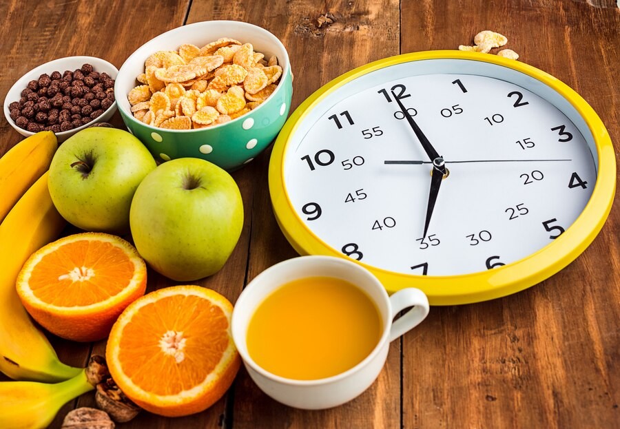 Rahasia Diet Intermittent Fasting untuk Tubuh Sehat dan Ideal Rahasia Diet Intermittent Fasting untuk Tubuh Sehat dan Ideal