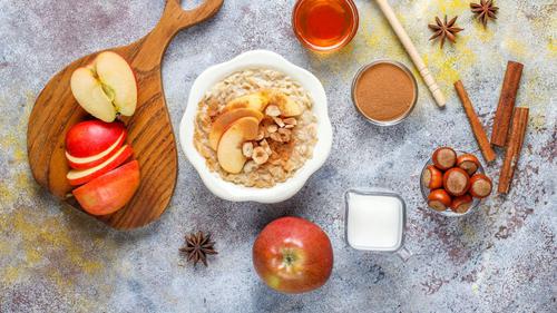 Menu Sahur Oatmeal Bergizi Dengan Topping Sehat Energi Tahan Lama