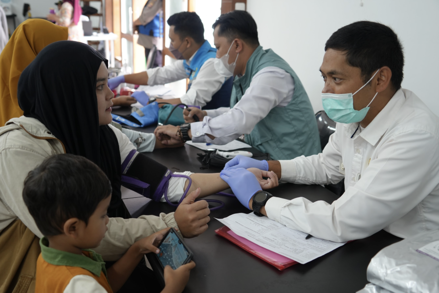 PLN Indonesia Power UBP Kamojang Bersama Masyarakat Gelar Aksi Donor Darah Kolaboratif dengan Palang Merah Indonesia Kab. Garut