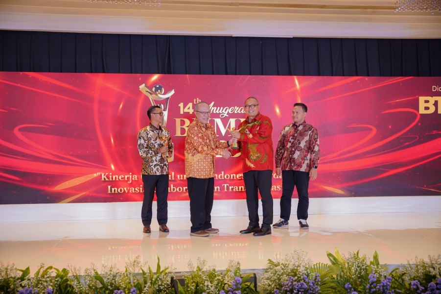 PT Surabaya Industrial Estate Rungkut (SIER) Raih Dua Penghargaan Bergengsi dalam Anugerah BUMN 2025