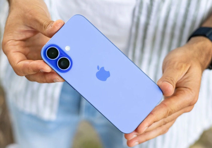 iPhone Agustus 2025: Turun Harga, Peluang Ganti Ponsel Makin Menarik