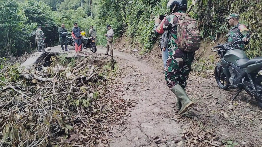 TMMD Ke 127 Polman Perkuat Infrastruktur Jalan Bulo Lenggo Demi Akses Warga