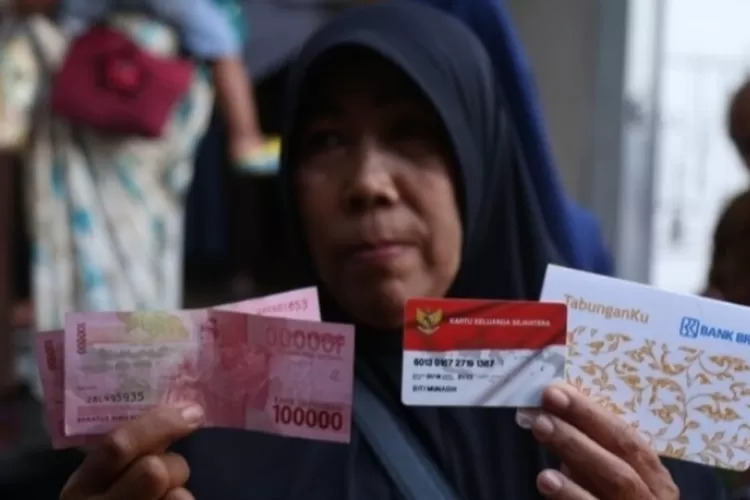 Bansos BLT BBM 2025 Telah Masuk Rekening, Cek Sekarang Juga!