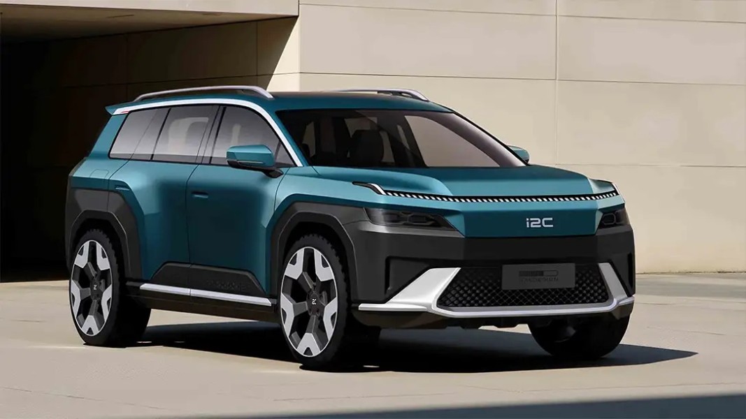 SUV Listrik I2C Jadi Tanda Kemajuan Mobil Nasional Indonesia