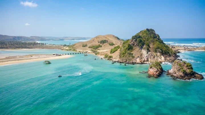 Pulau Lombok Makin Dilirik Wisatawan Dunia 2025