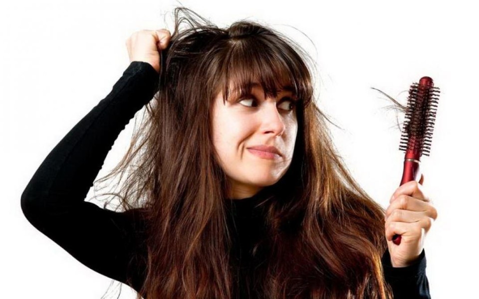 Enam Bahan Alami Ampuh Kurangi Rambut Rontok dari Lavender hingga Lidah Buaya