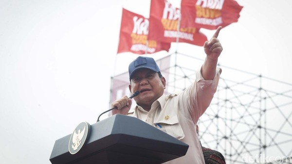 Presiden Prabowo Subianto Umumkan Pembentukan Dewan Kesejahteraan Buruh Nasional pada Peringatan Hari Buruh Internasional 2025